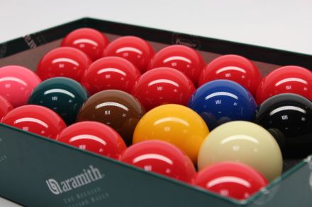 Aramith snooker balls