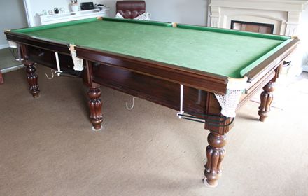 (M1232) 9 ft Mahogany Tulip Leg Snooker/Pool Table